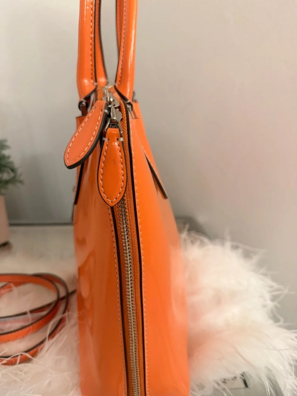 NWOT Tory Burch Swing Satchel Bag